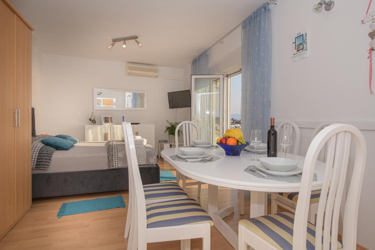Apartmani Tena Selce Eksteriør bilde
