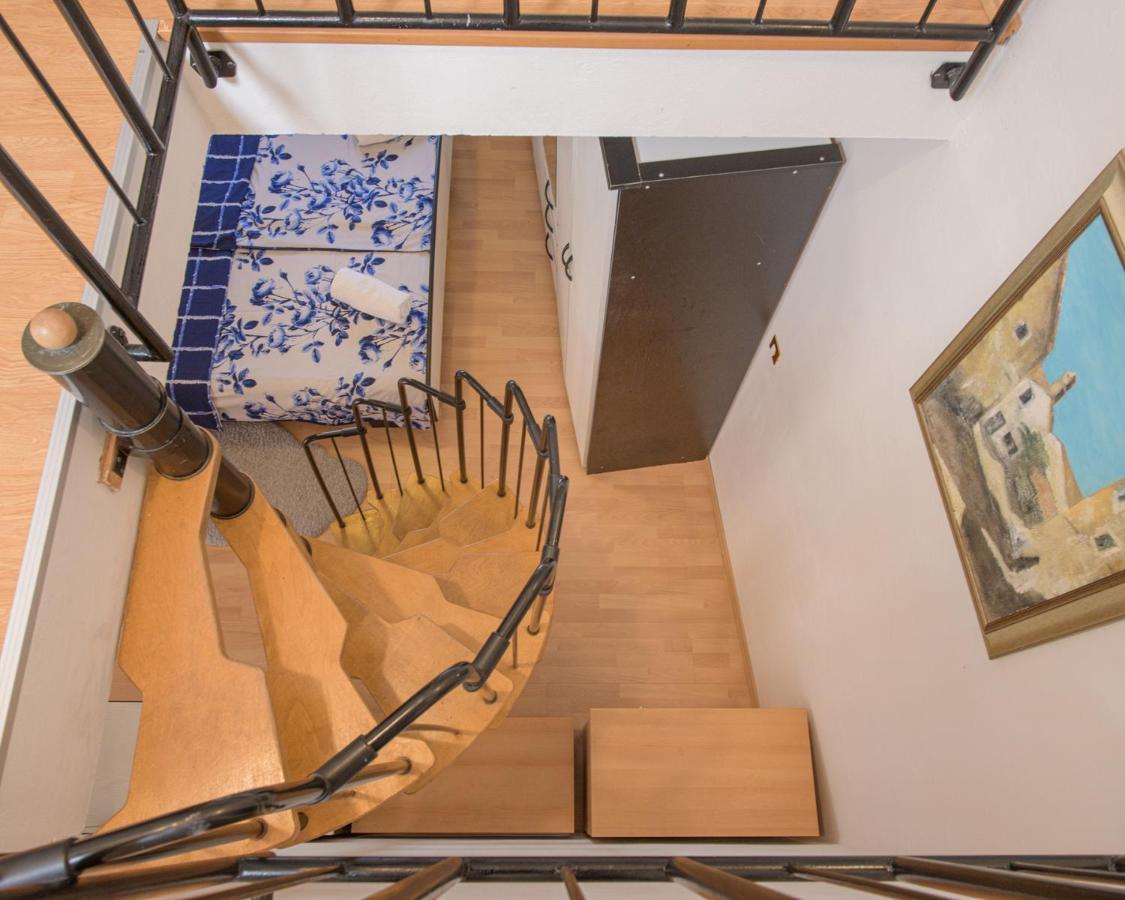 Apartmani Tena Selce Eksteriør bilde